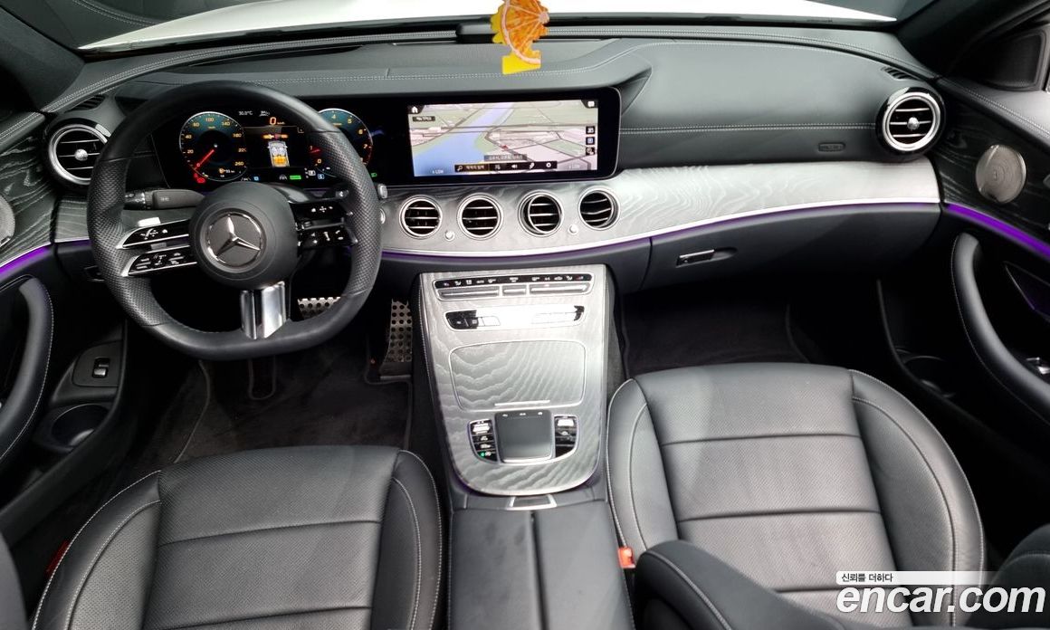 Mercedes Benz E-Class E350 4MATIC AMG Line