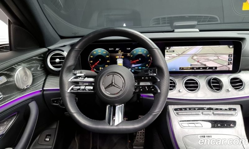 Mercedes Benz E-Class E350 4MATIC AMG Line