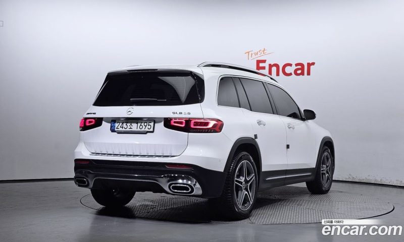 Mercedes Benz GLB-Class GLB250 4MATIC