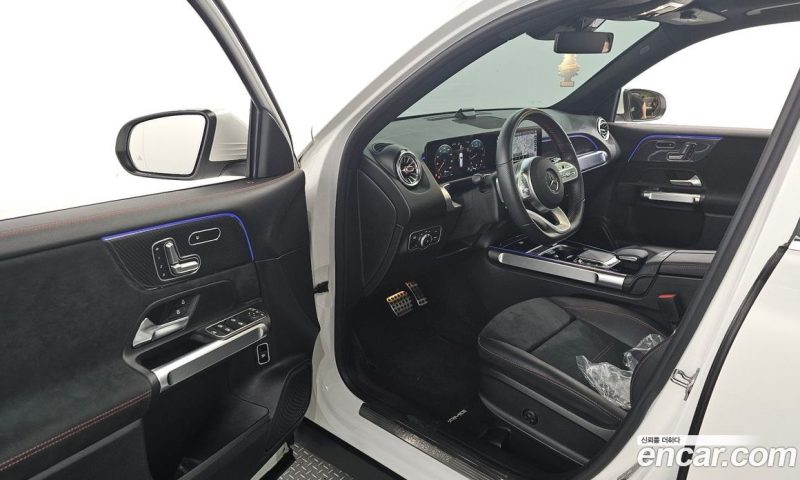 Mercedes Benz GLB-Class GLB250 4MATIC