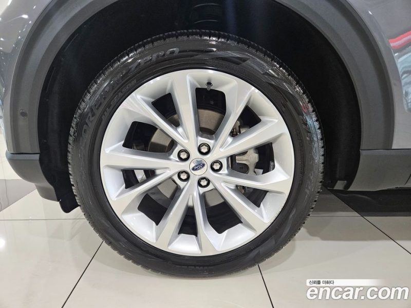 Ford Explorer 3.0 Platinum 4WD