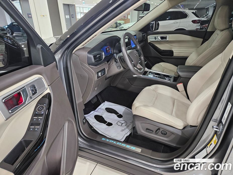 Ford Explorer 3.0 Platinum 4WD