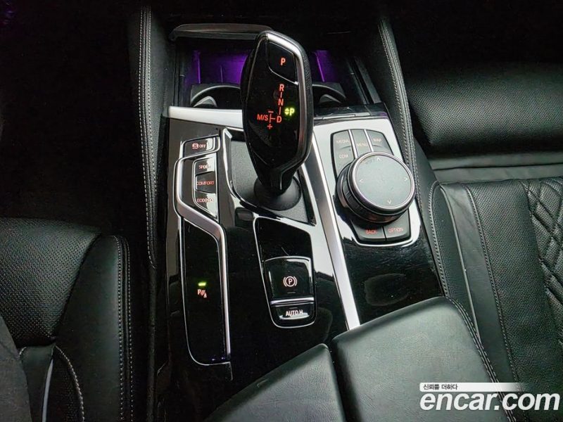 BMW 5-Series 523D Luxury