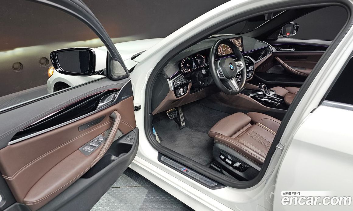 BMW 5-Series i530 M Sport Package
