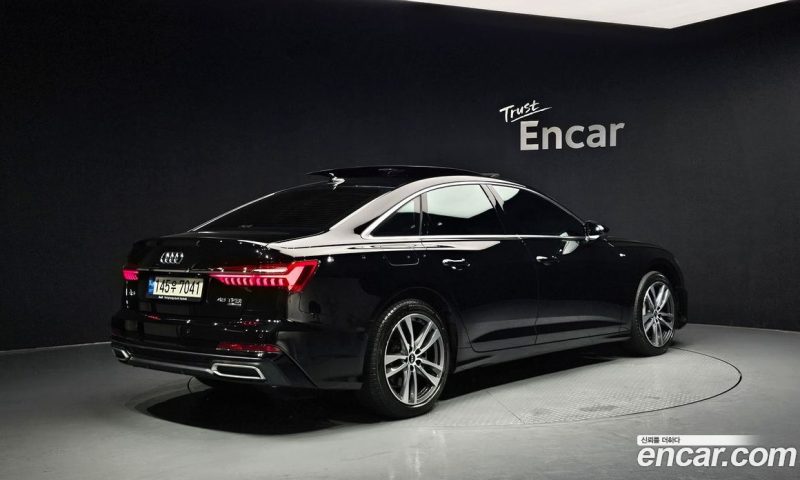 Audi A6 45 TFSI Quattro Premium
