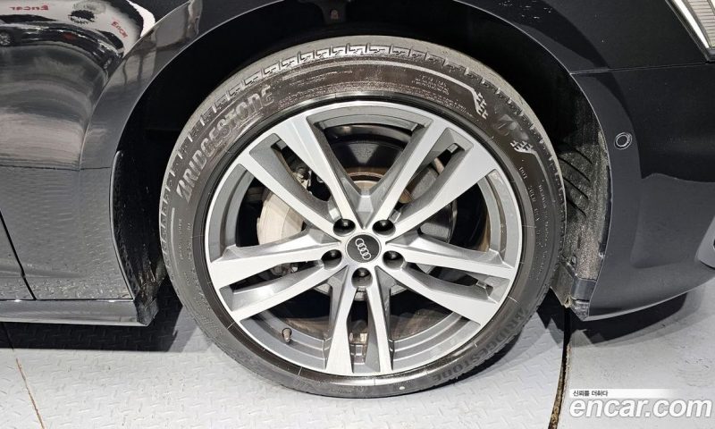 Audi A6 45 TFSI Quattro Premium