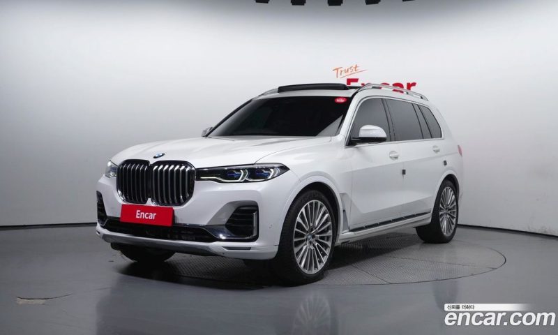 BMW X7 xDrive i40 Design Pure Excellence 7-Seater