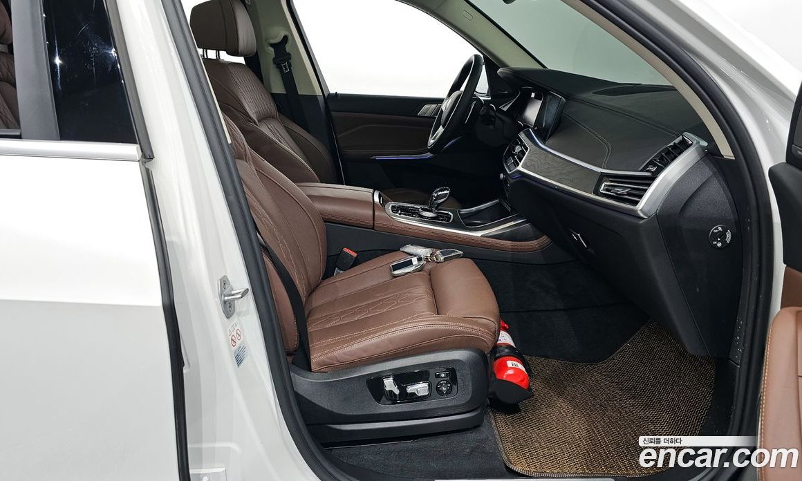 BMW X7 xDrive i40 Design Pure Excellence 7-Seater