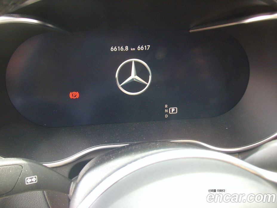 Mercedes Benz GLC-Class GCL300 4MATIC Coupe