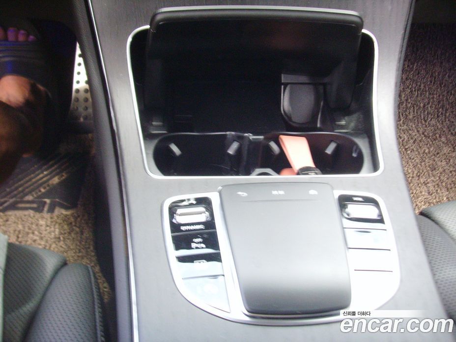 Mercedes Benz GLC-Class GCL300 4MATIC Coupe