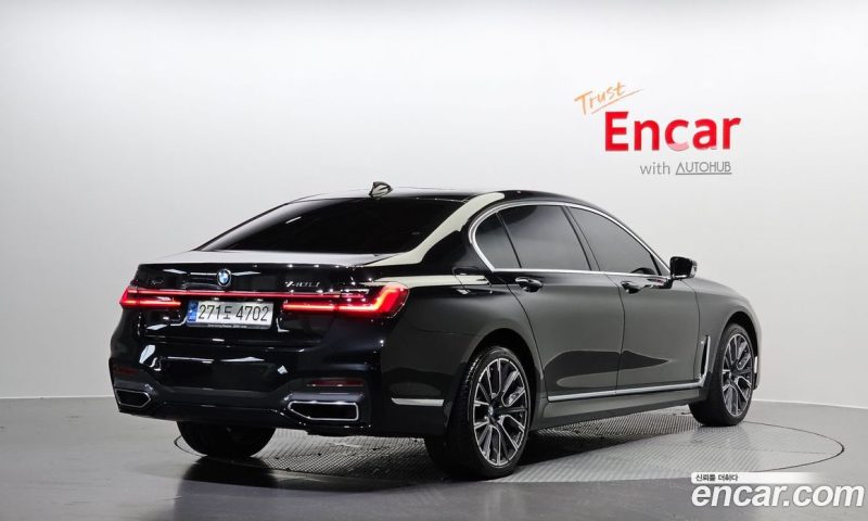 BMW 7-Series 740Li xDrive M Sport Package