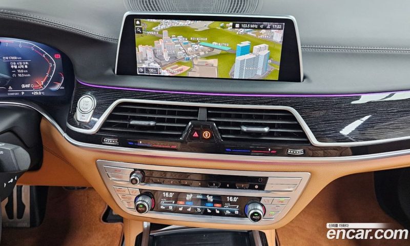 BMW 7-Series 740Li xDrive M Sport Package