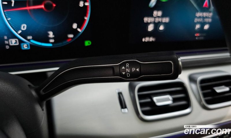 Mercedes Benz GLE-Class GLE300d 4MATIC