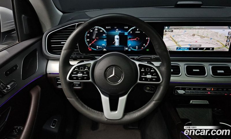 Mercedes Benz GLE-Class GLE300d 4MATIC