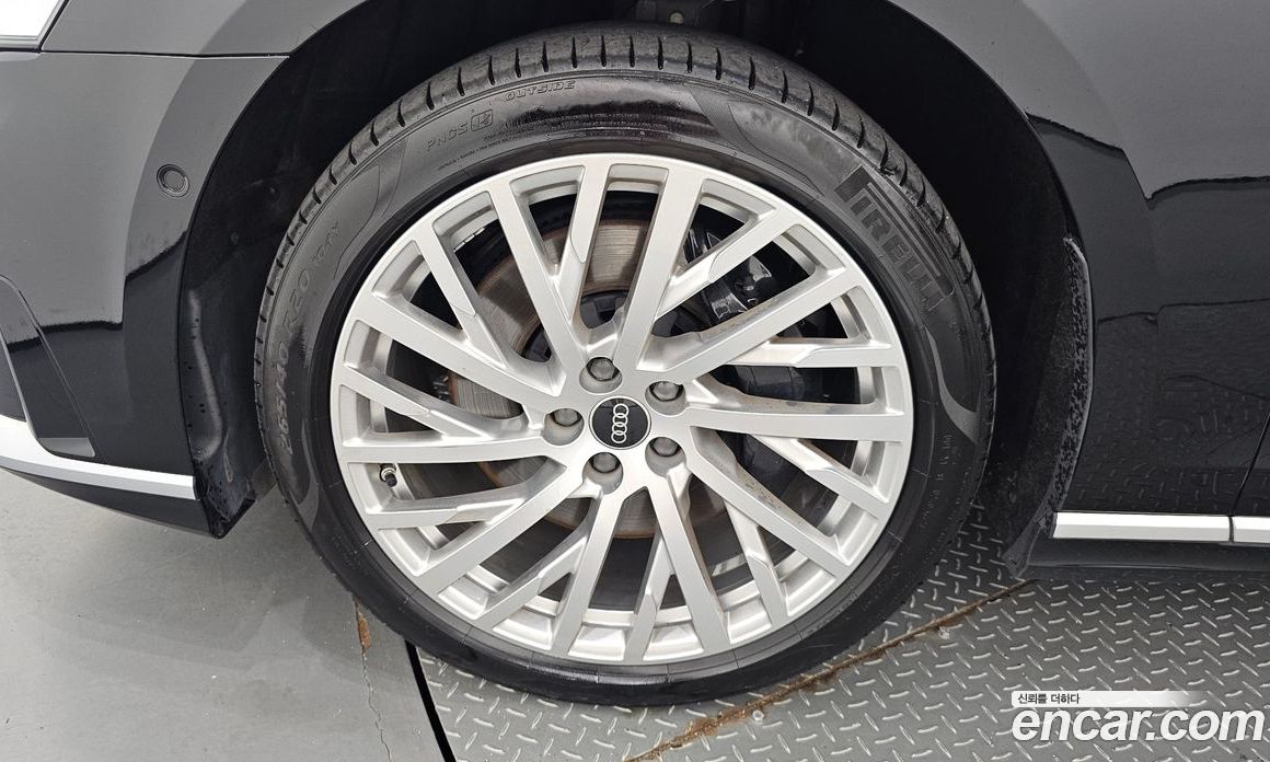 Audi A8 55 TFSI Quattro LWB