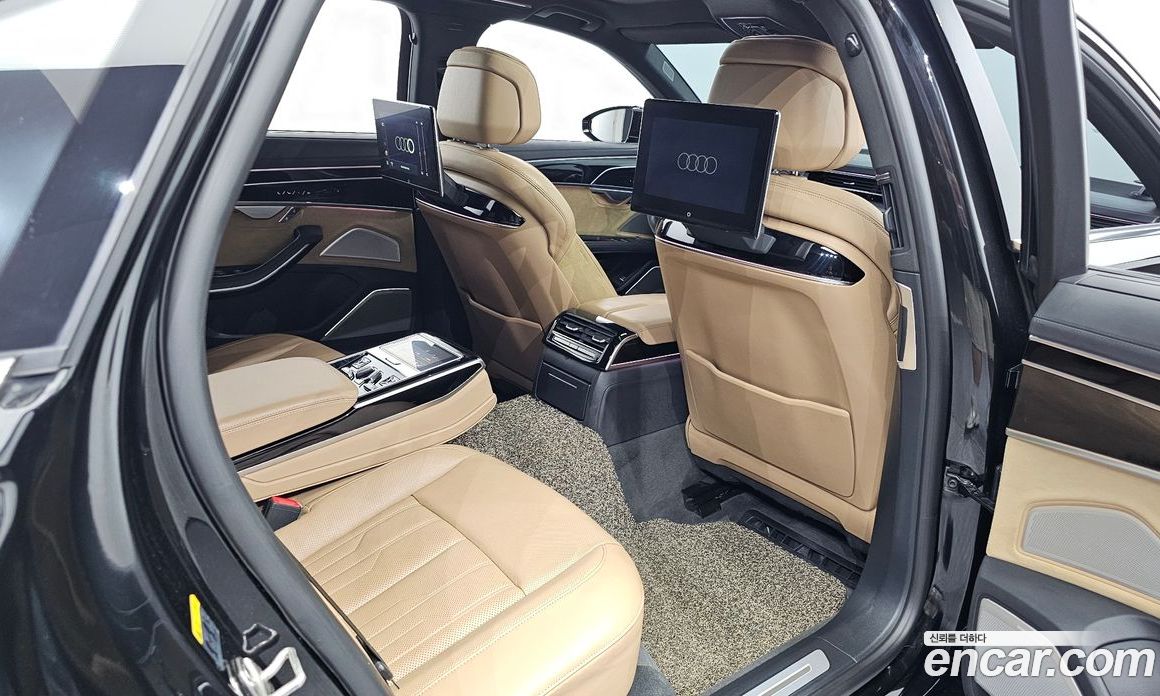 Audi A8 55 TFSI Quattro LWB