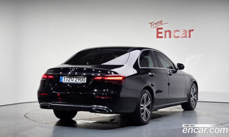 Mercedes Benz E-Class E250 Avantgarde