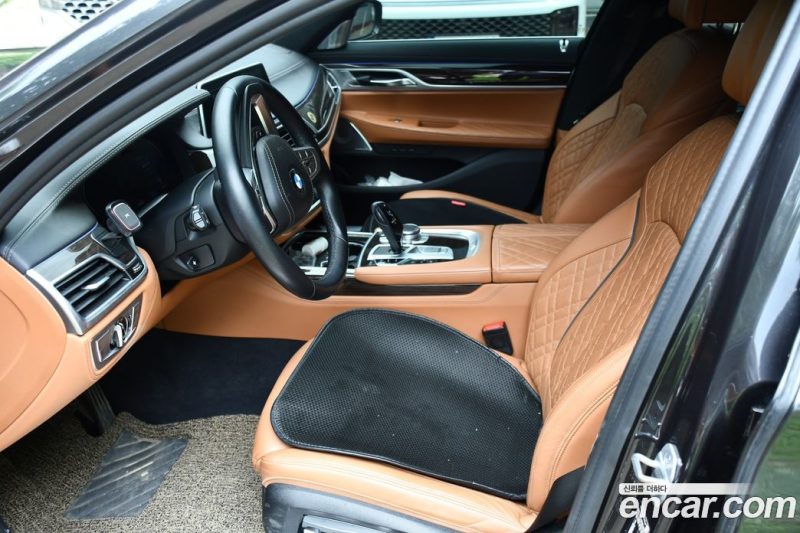 BMW 7-Series 730D xDrive Design Pure Excellence