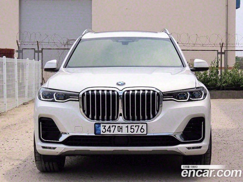 BMW X7 xDrive i40 Design Pure Excellence 7-Seater