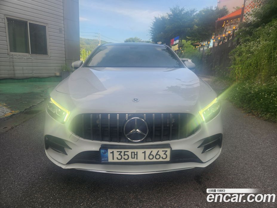 Mercedes Benz A-Class AMG A35 4MATIC Sedan