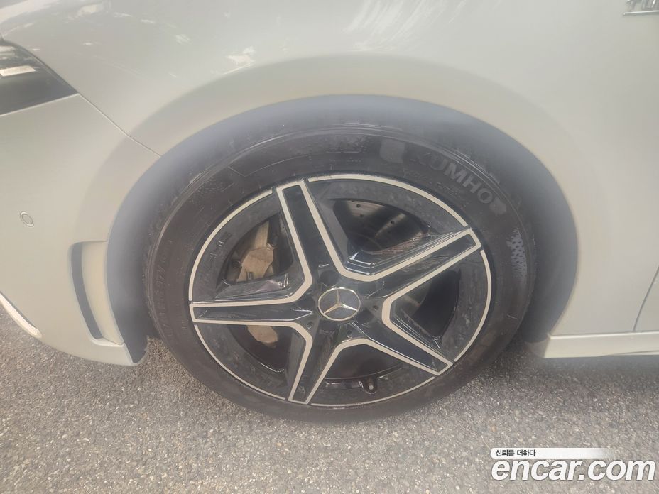 Mercedes Benz A-Class AMG A35 4MATIC Sedan