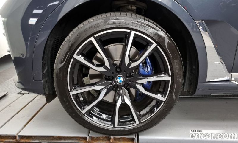 BMW X7 xDrive i40 M Sport 6STR