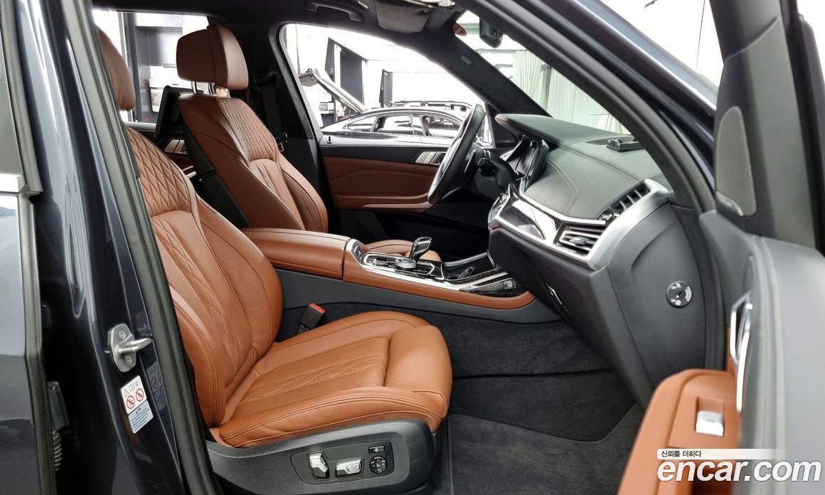 BMW X7 xDrive i40 M Sport 6STR