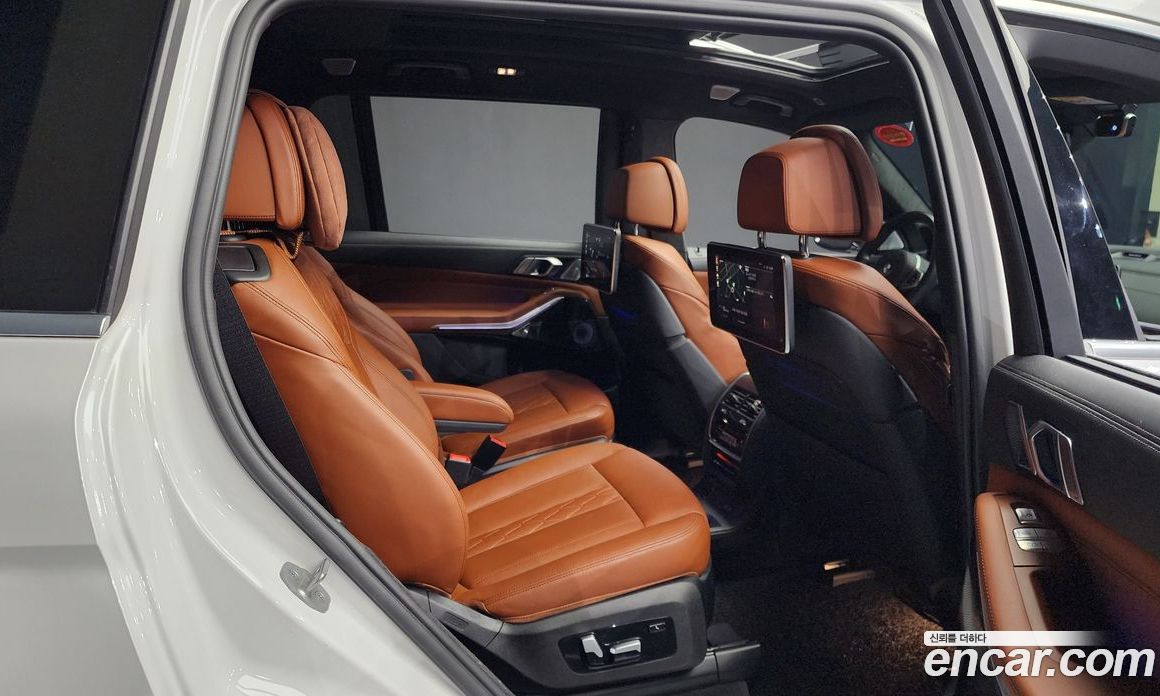 BMW X7 xDrive 40D M Sport 6STR