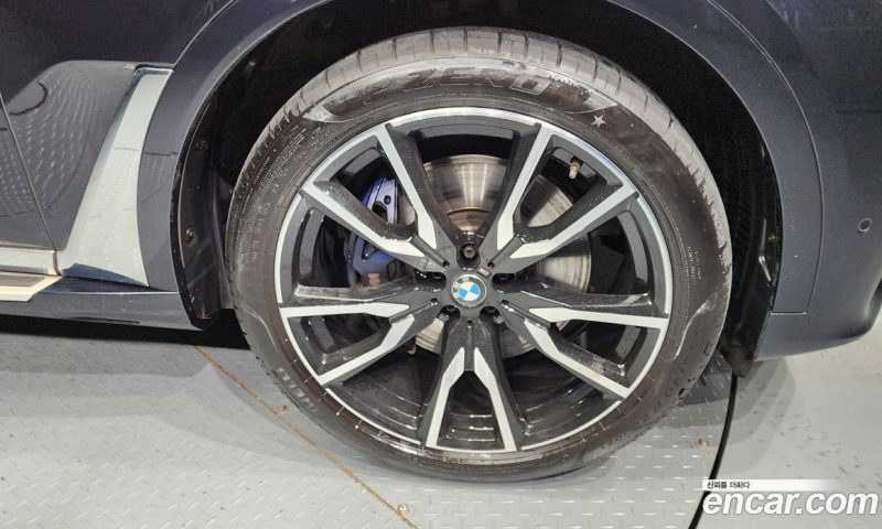 BMW X7 xDrive 40D M Sport 6STR