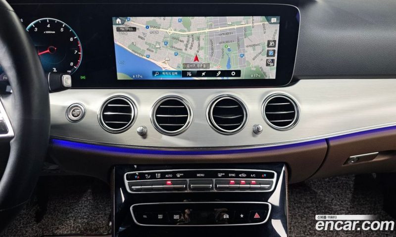 Mercedes Benz E-Class E250 Avantgarde