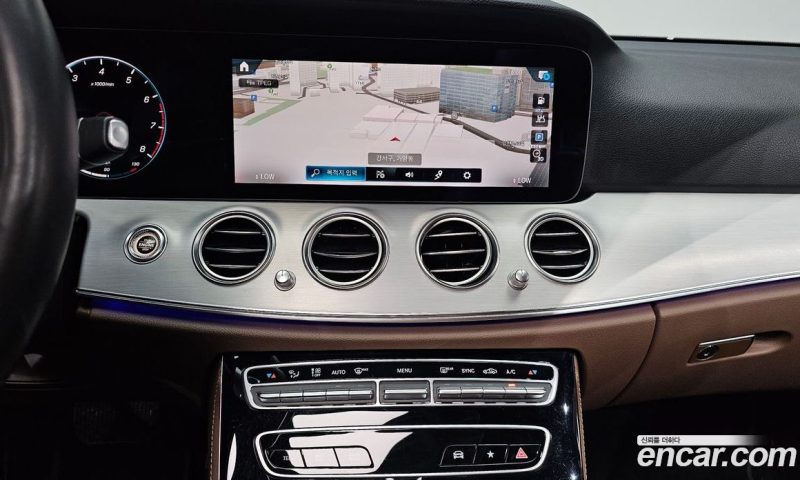 Mercedes Benz E-Class E250 Avantgarde