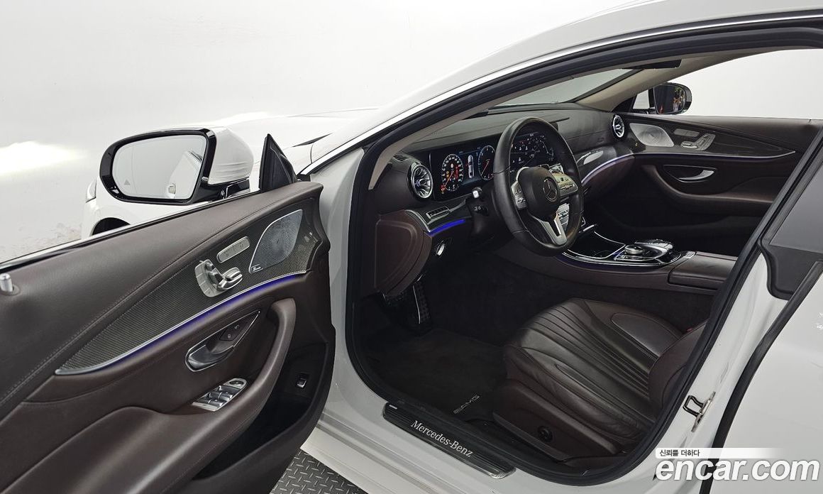 Mercedes Benz CLS-Class CLS300d AMG Line