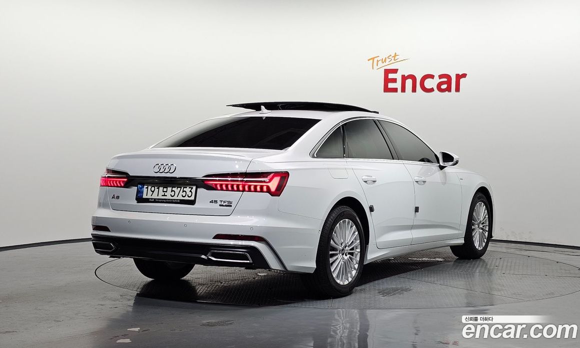Audi A6 45 TFSI Quattro Premium