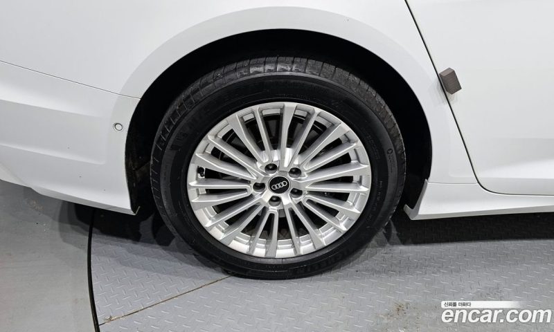 Audi A6 45 TFSI Quattro Premium