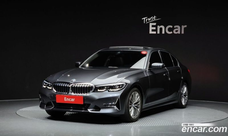 BMW 3-Series i320 Luxury