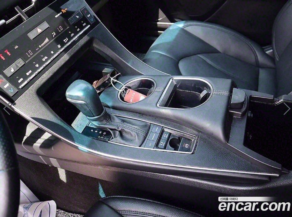 Toyota Avalon 2.5 Hybrid