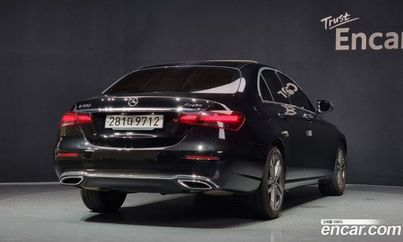 Mercedes Benz E-Class E350 4MATIC Avantgarde