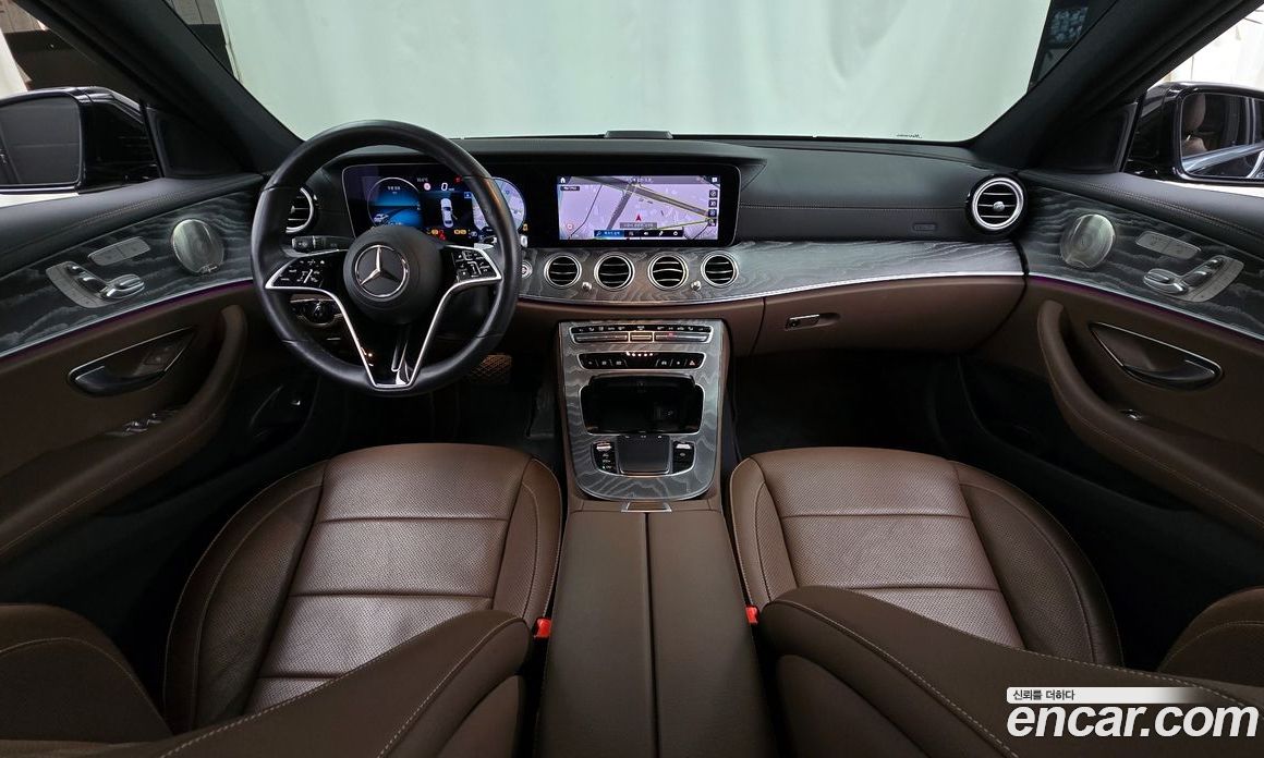 Mercedes Benz E-Class E350 4MATIC Avantgarde