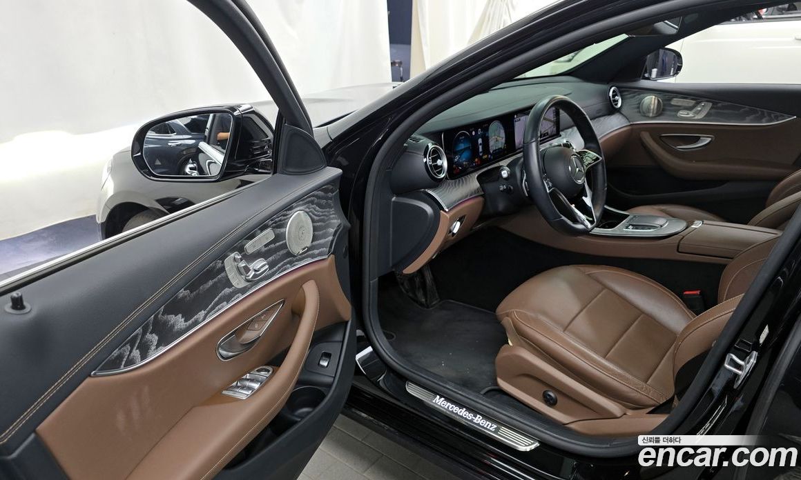 Mercedes Benz E-Class E350 4MATIC Avantgarde