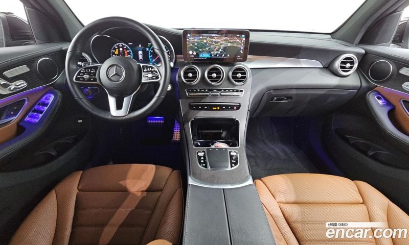 Mercedes Benz GLC-Class GCL300 4MATIC Coupe