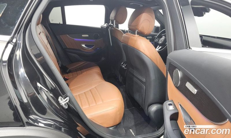 Mercedes Benz GLC-Class GCL300 4MATIC Coupe
