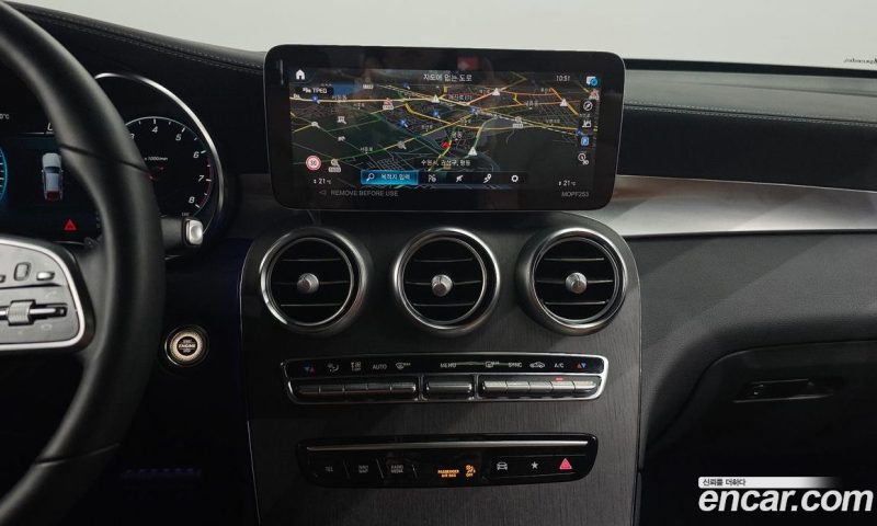 Mercedes Benz GLC-Class GCL300 4MATIC Coupe