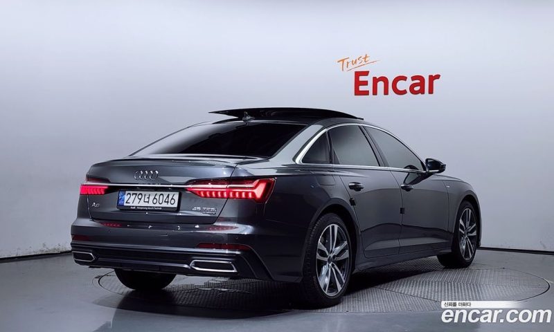 Audi A6 45 TFSI Quattro Premium