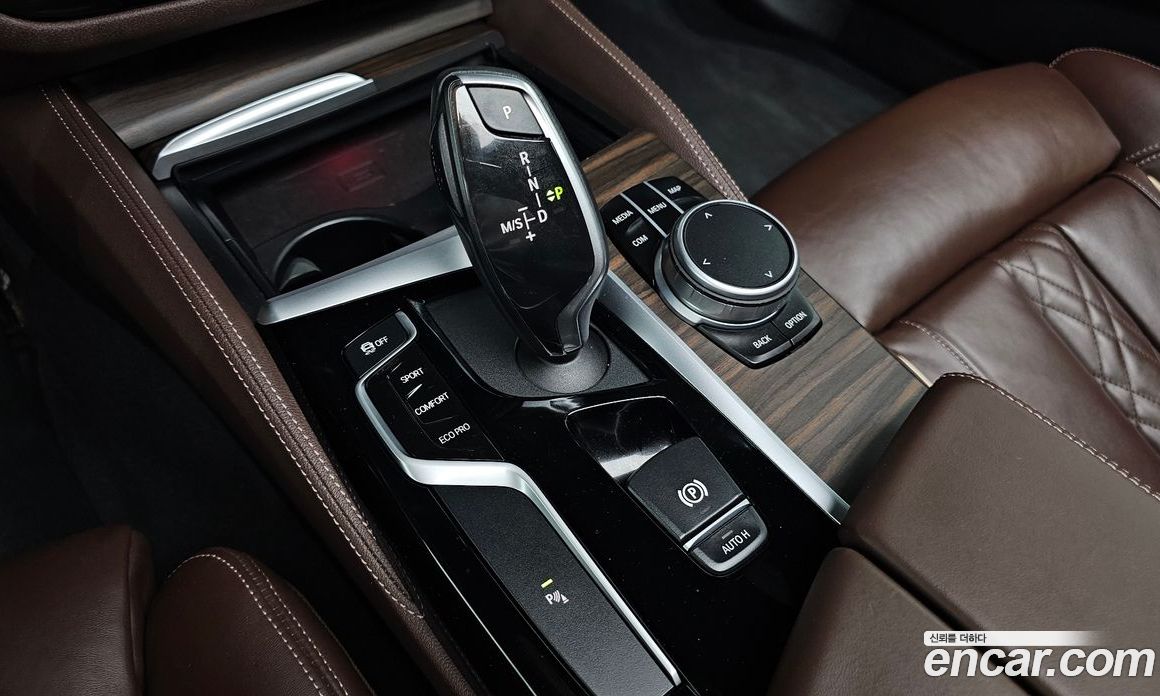 BMW 5-Series i520 M Sport