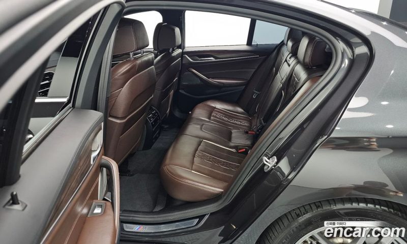 BMW 5-Series i520 M Sport