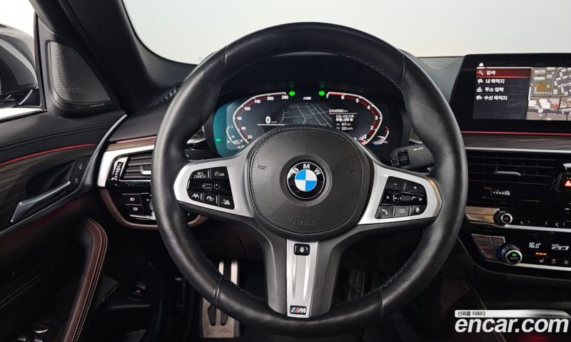 BMW 5-Series i520 M Sport