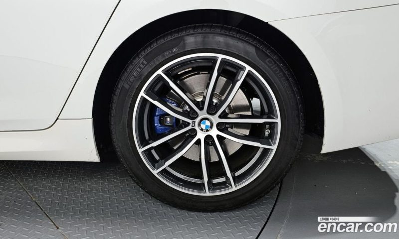 BMW 5-Series i520 M Sport