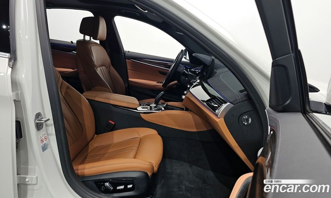 BMW 5-Series i520 M Sport