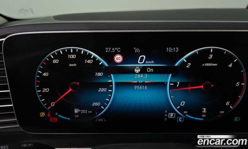 Mercedes Benz GLE-Class GLE300d 4MATIC