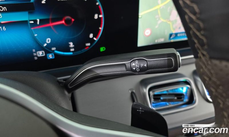 Mercedes Benz GLE-Class GLE300d 4MATIC